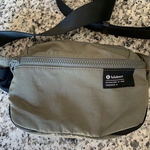 NWOT Lululemon Travel Pack & Wallet Bundle